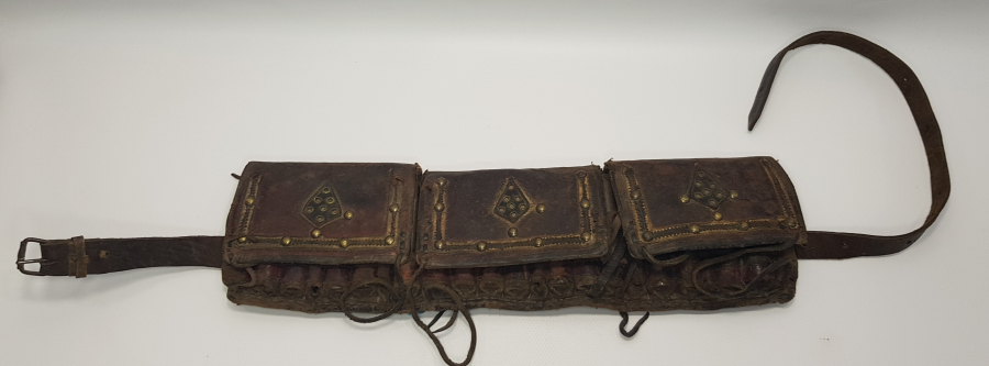 OSMANLI DÖNEMİ NADİR FORMDA KABARALI KÜTÜKLÜK