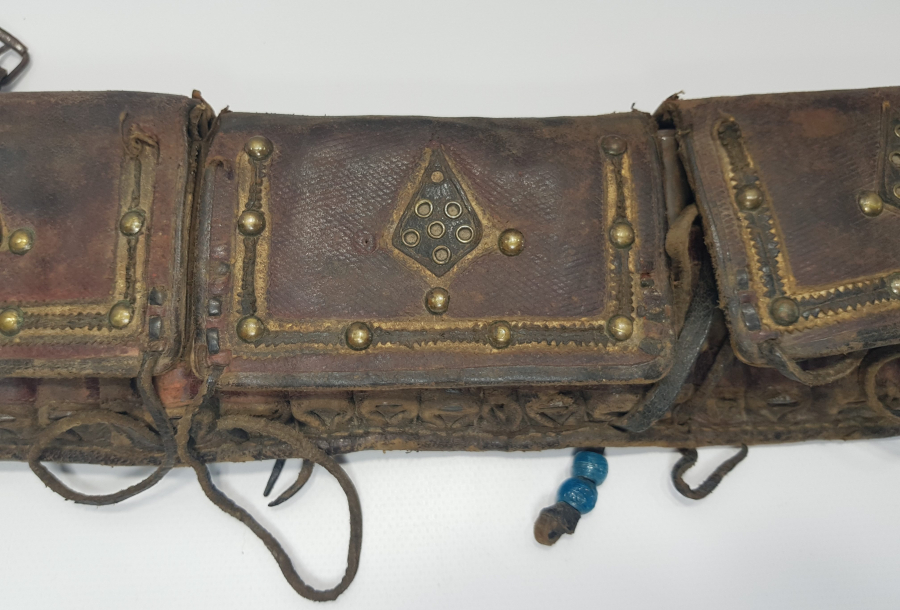 OSMANLI DÖNEMİ NADİR FORMDA KABARALI KÜTÜKLÜK