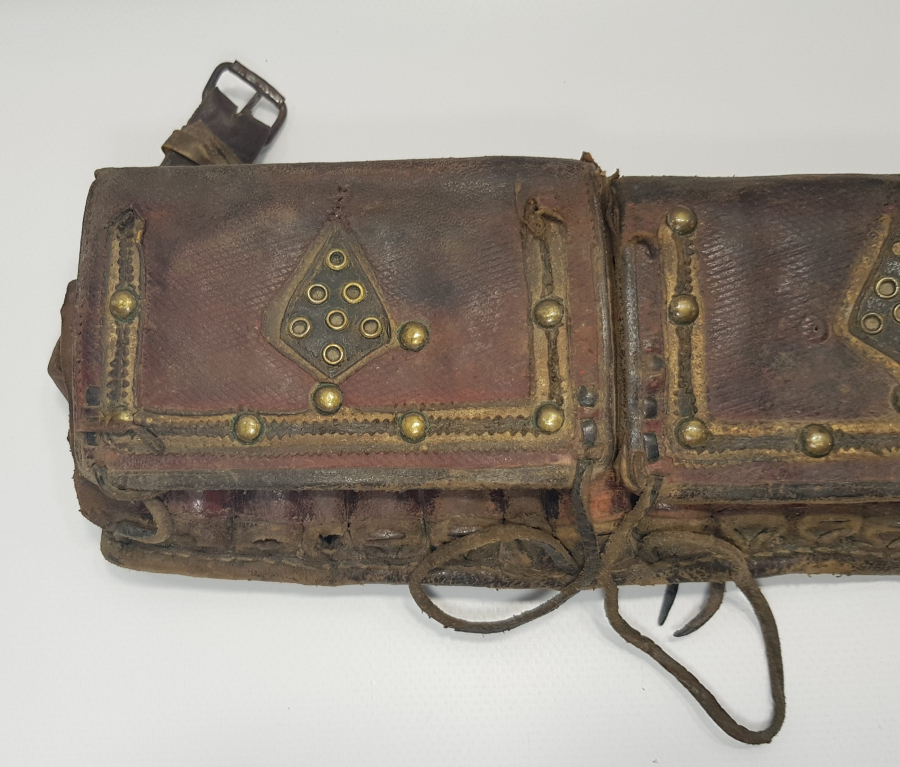 OSMANLI DÖNEMİ NADİR FORMDA KABARALI KÜTÜKLÜK