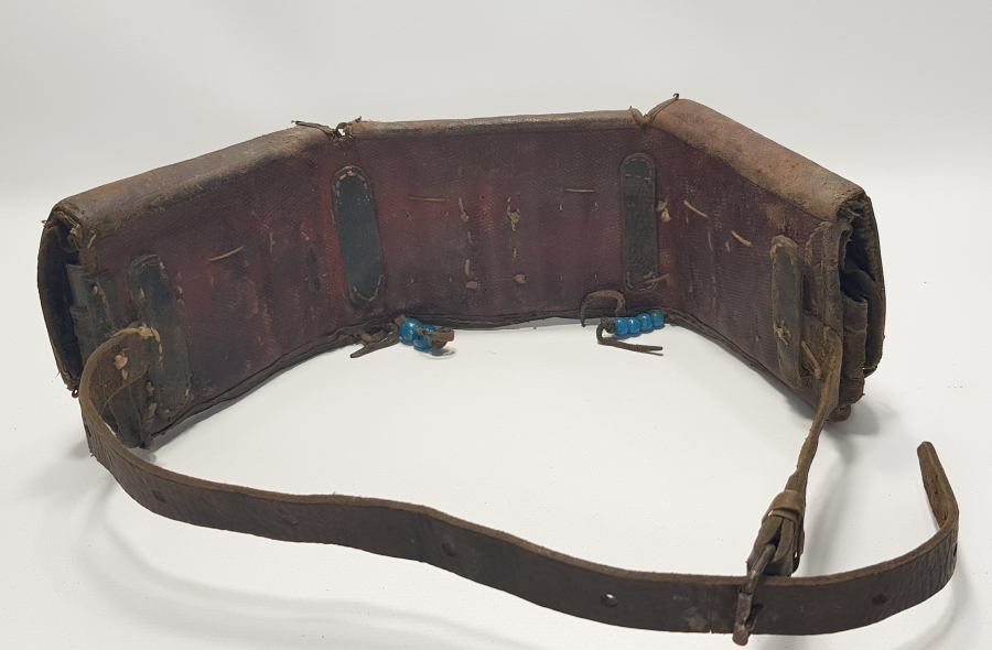 OSMANLI DÖNEMİ NADİR FORMDA KABARALI KÜTÜKLÜK