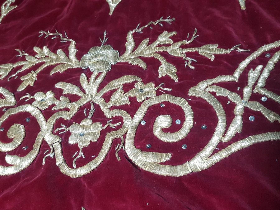 OSMANLI DÖNEMİ BİNDALLI ELBİSE