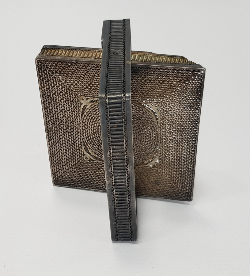 OSMANLI DÖNEMİ TELKARİ İŞÇİLİKLİ ESERİ İSTANBUL SİGARA TABAKASI