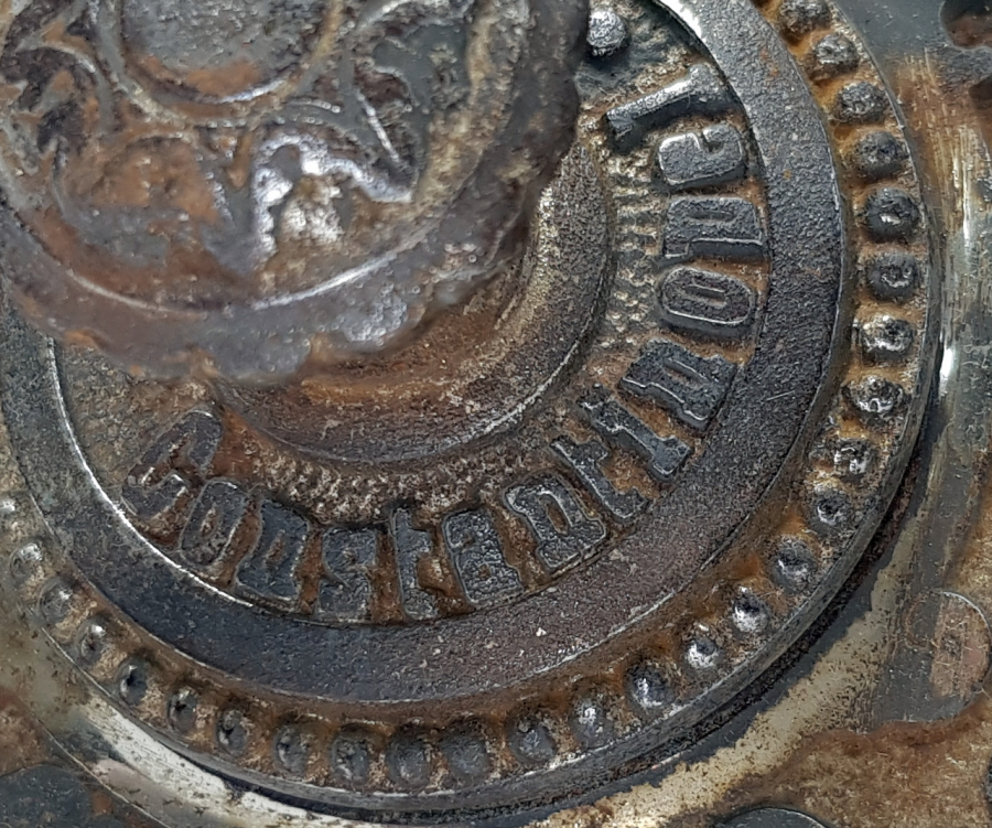 OSMANLI DÖNEMİ CONSTANTINOPEL YAZILI SOBA KAPAĞI