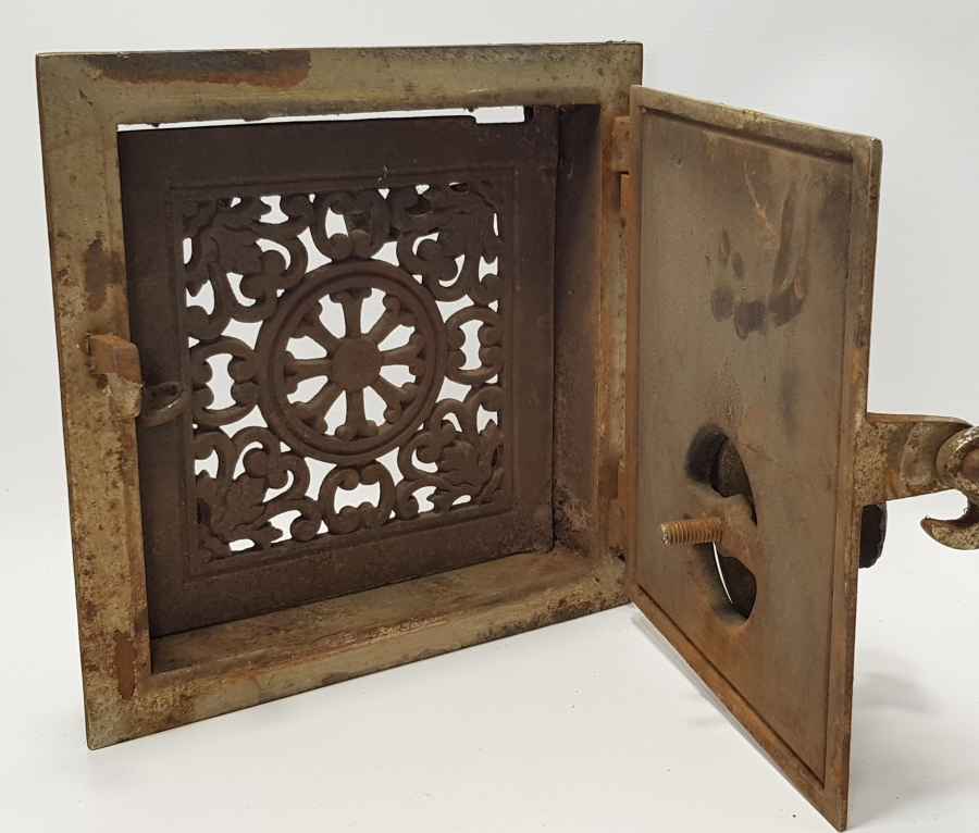 OSMANLI DÖNEMİ CONSTANTINOPEL YAZILI SOBA KAPAĞI