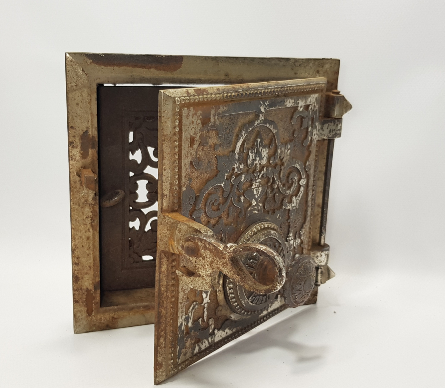 OSMANLI DÖNEMİ CONSTANTINOPEL YAZILI SOBA KAPAĞI