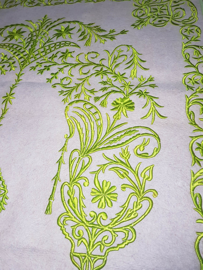 OSMANLI DÖNEMİ KEÇE ÜZERİ İPEK İŞLEME TEKKE İŞİ SECCADE