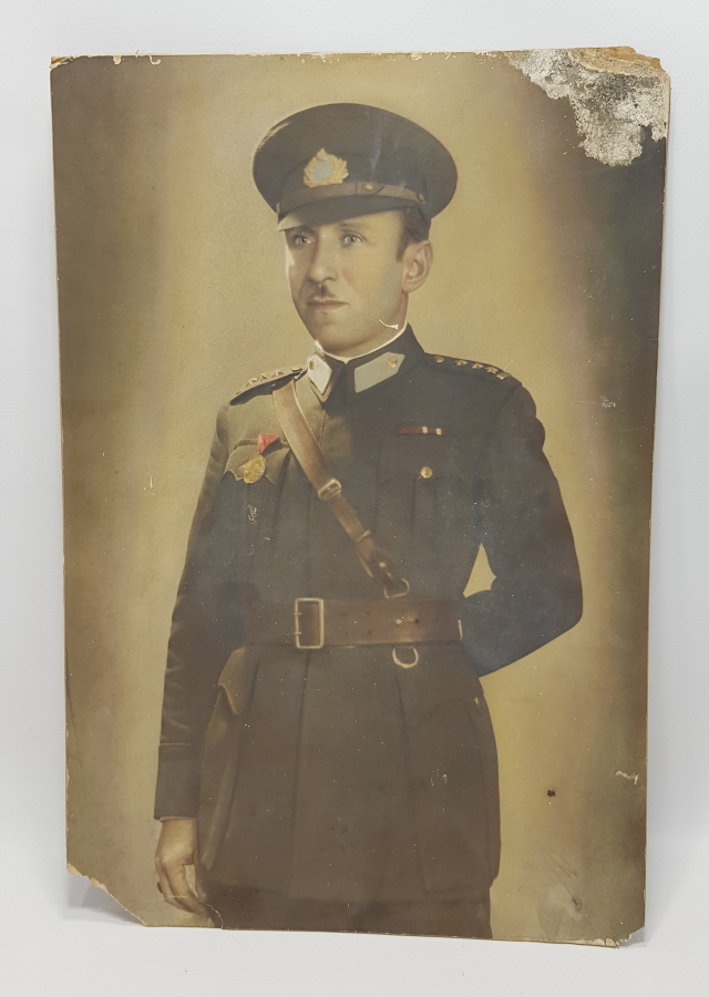 CUMHURİYET İLK DÖNEM İSTİKLAL MADALYALI EMNİYET MÜDÜRÜ FOTOĞRAFI