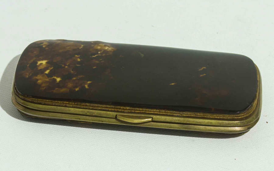 BAĞA ÜZERİ 14 AYAR ALTIN SİGARA KUTUSU 