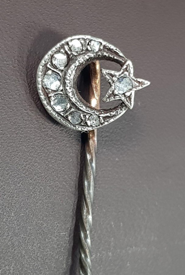 OSMANLI DÖNEMİ ELMAS TAŞLARLA BEZELİ AY YILDIZLI YAKA İĞNESİ - BROŞ