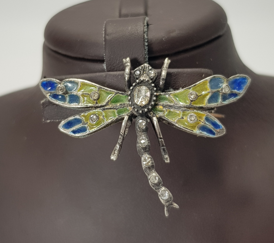 ANTİKA MİNELİ YUSUFCUK FORMUNDA ELMAS BROŞ