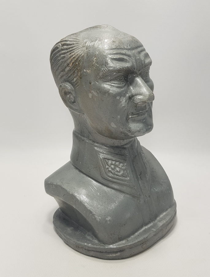 ATATÜRK BÜST