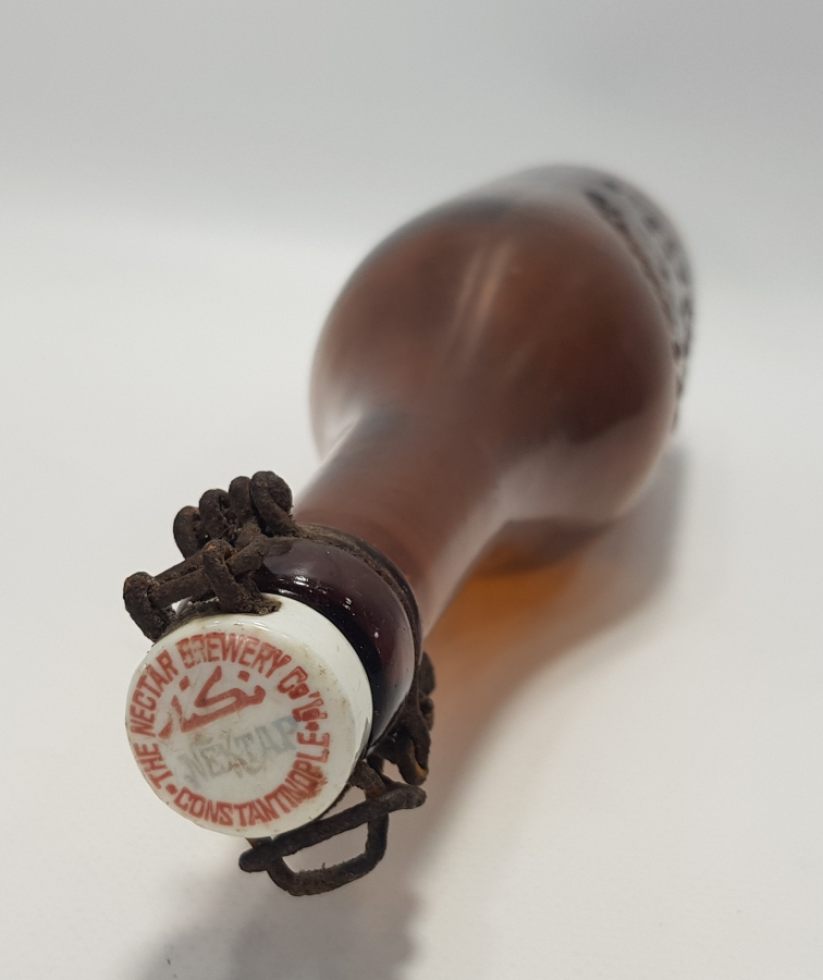 OSMANLI DÖNEMİ NEKTAR BİRA ŞİŞESİ: THE NECTAR BREWERY Co LTD BEUYUKDERE CONSTANTINOPLE