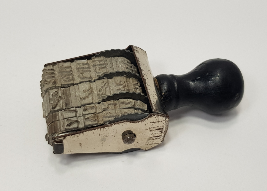 OSMANLICA YAZILI NADİR FORMDA DÖNERLİ TARİH KAŞESİ 