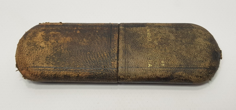 A. PAPADOPOULOS STAMBOUL PERA YAZILI KUTUSUNDA GÖZLÜK