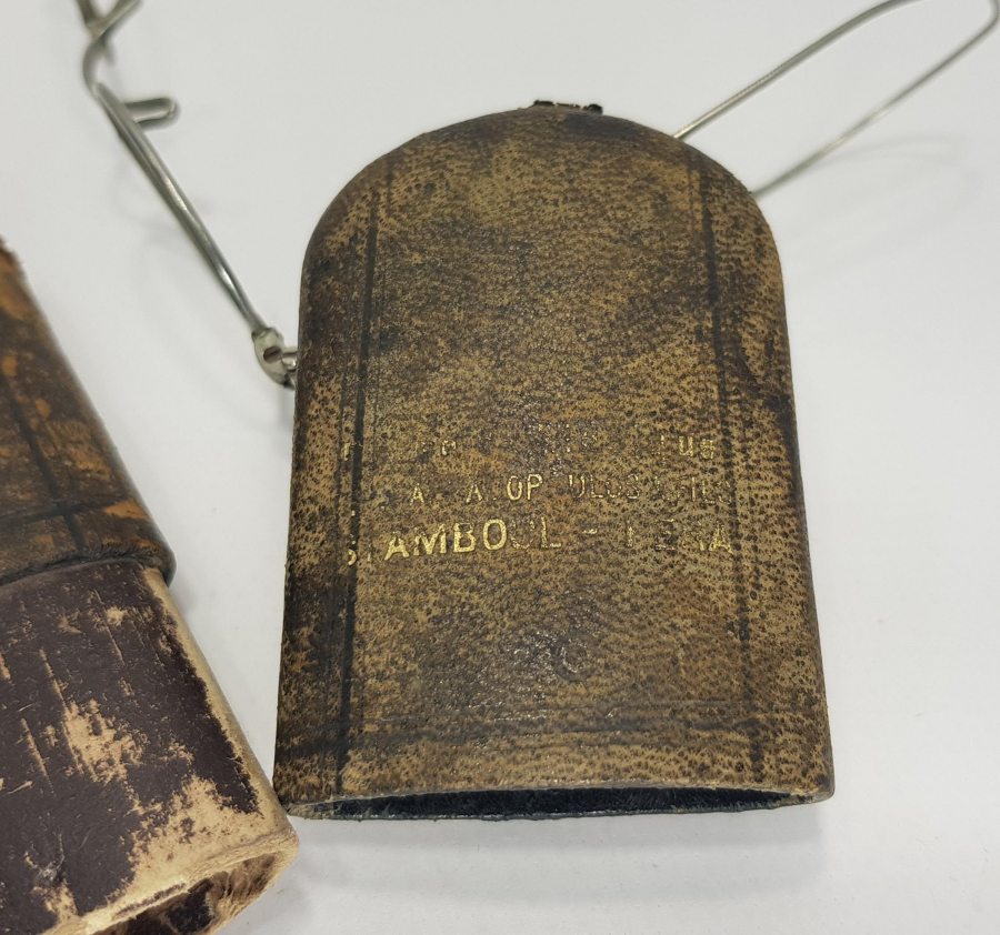 A. PAPADOPOULOS STAMBOUL PERA YAZILI KUTUSUNDA GÖZLÜK