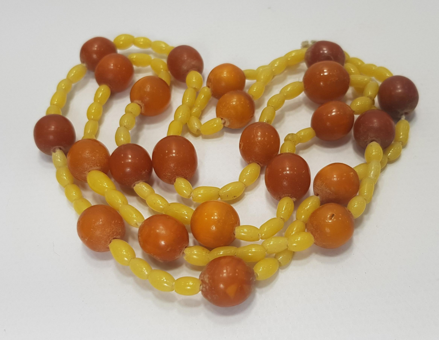 OSMANLI DAMLA KEHRİBAR TANELERDEN DİZAYN EDİLMİŞ KOLYE