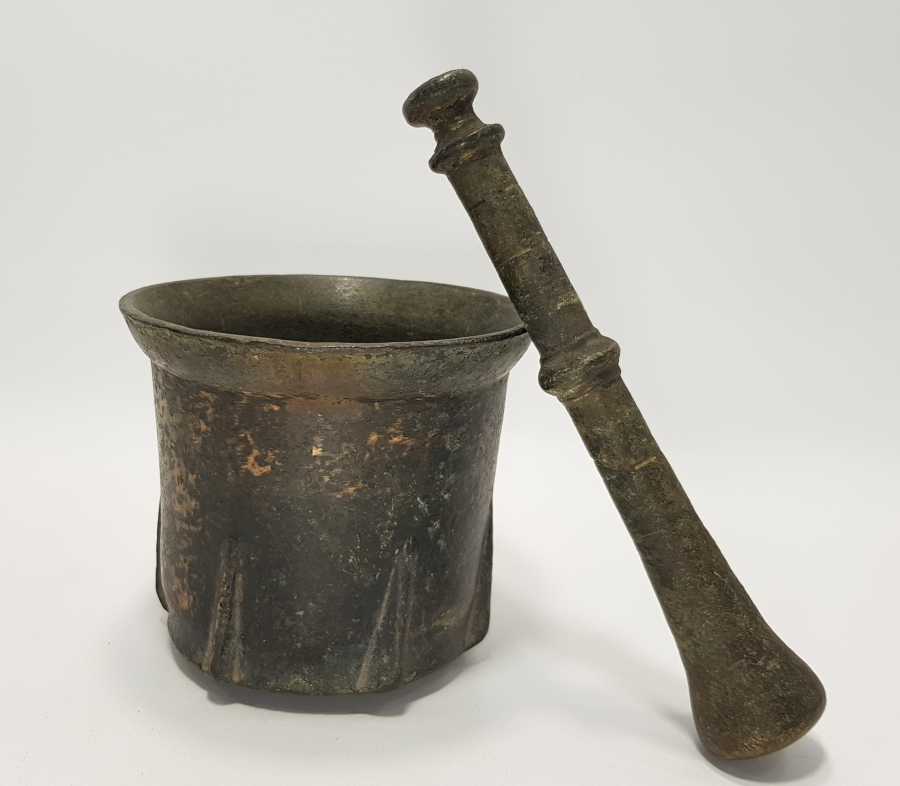 OSMANLI DÖNEMİ SELÇUKLU MODEL BRONZ DİLİMLİ HAVAN