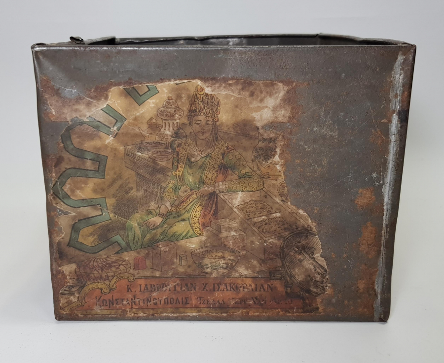 OSMANLI DÖNEMİ YAVROUIAN & ISSACOULIAN TENEKE LOKUM & ŞEKERLEME KUTUSU