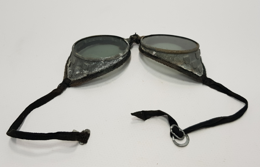 ANTİKA MOTORCU GÖZLÜĞÜ