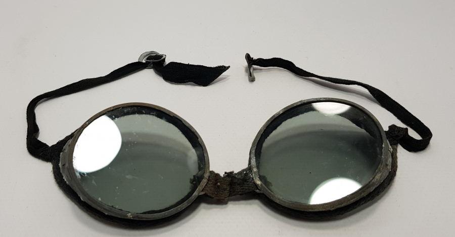 ANTİKA MOTORCU GÖZLÜĞÜ