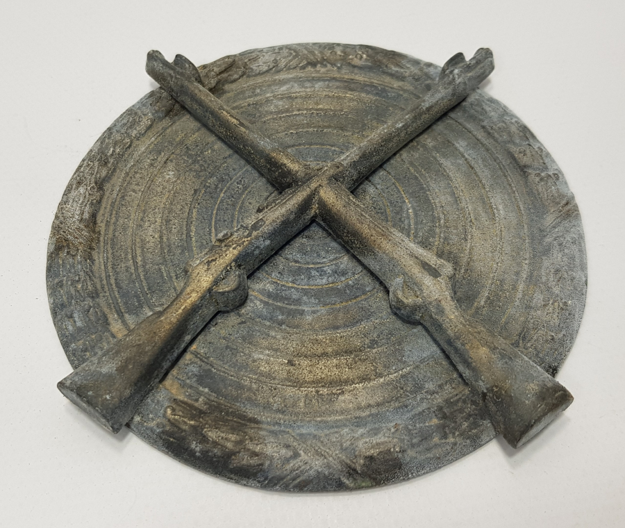 ESKİ ASKERİ BİRLİK ARMASI