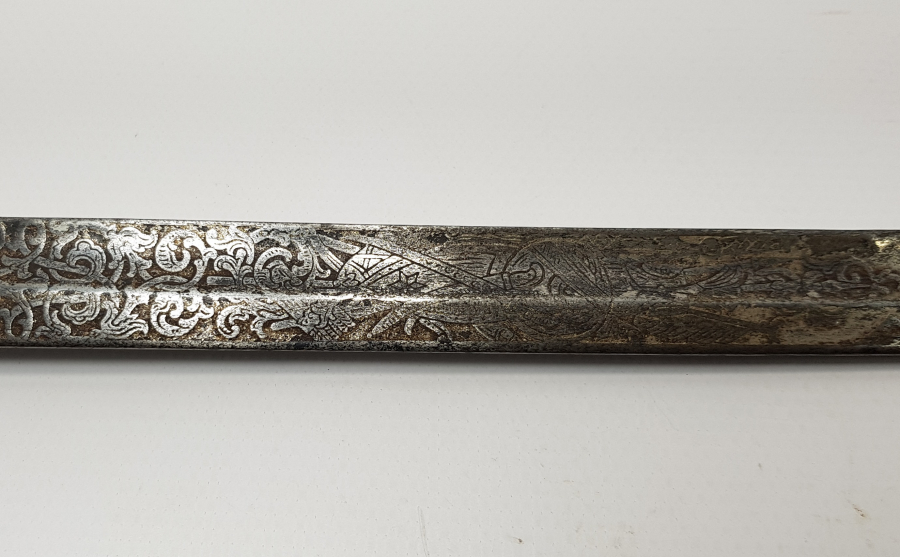 OSMANLI DÖNEMİ ŞİMŞİR MODELİNDE ÇOK NADİR SUBAY KILICI