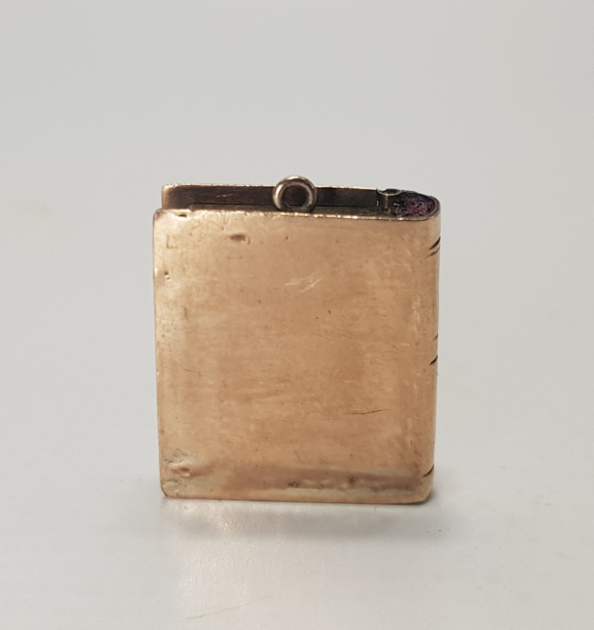 ÜZERİ KALEM İŞÇİLİKLİ ALTIN RESİMLİK