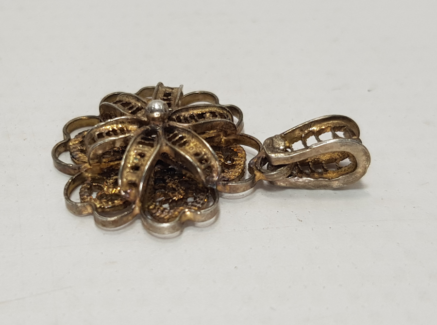 TELKARİ İŞÇİLİKLİ GÜMÜŞ KOLYE UCU