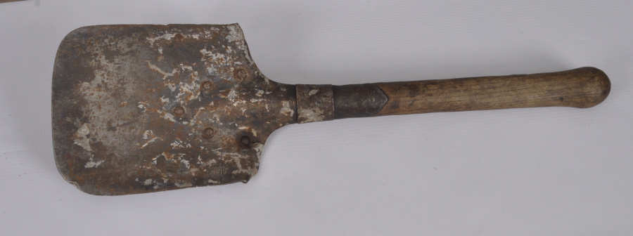 1. DÜNYA SAVAŞI DÖNEMİ 1915 TARİHLİ OSMANLI SİPER KÜREĞİ