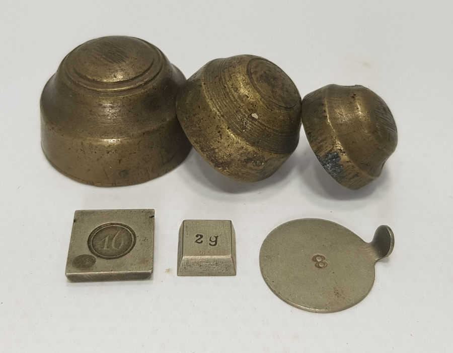 KUYUMCU TERAZİSİ ANTİKA DİRHEM VE AĞIRLIK LOTU 