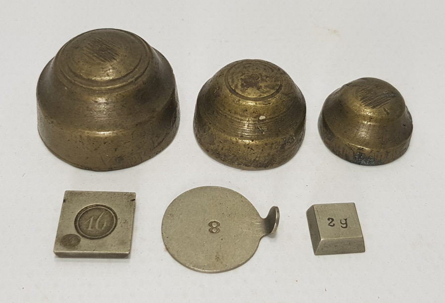 KUYUMCU TERAZİSİ ANTİKA DİRHEM VE AĞIRLIK LOTU 