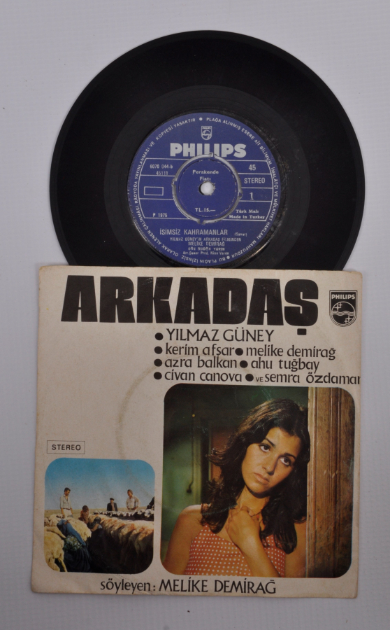 MELİKE DEMİRAĞ & YILMAZ GÜNEY 45'LİK PLAK: ARKADAŞ 