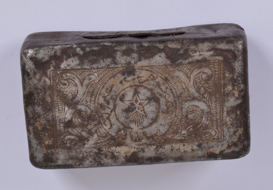 MEŞRUTİYET TEMALI OSMANLICA YAZILI SİGARA TABAKASI 