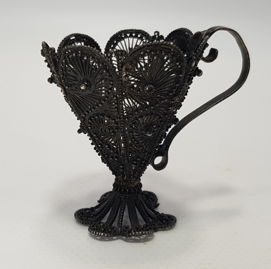 OSMANLI DÖNEMİ TELKARİ İŞÇİLİKLİ KULPLU GÜMÜŞ FİNCAN ZARFI