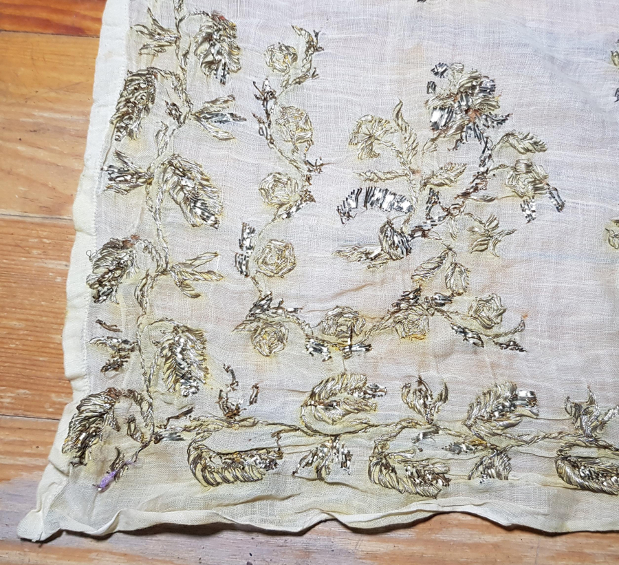 OSMANLI TEL KIRMA İŞÇİLİKLİ İPEK ÖRTÜ 