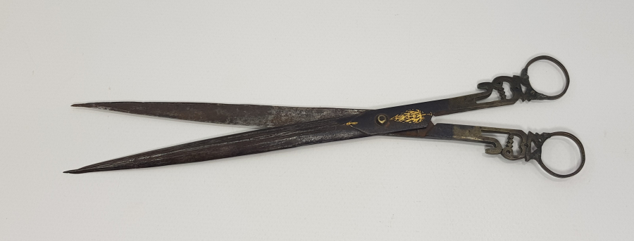 ALTIN KAKMA İŞLEMELİ VE OSMANLICA YAZILI HATTAT MAKASI