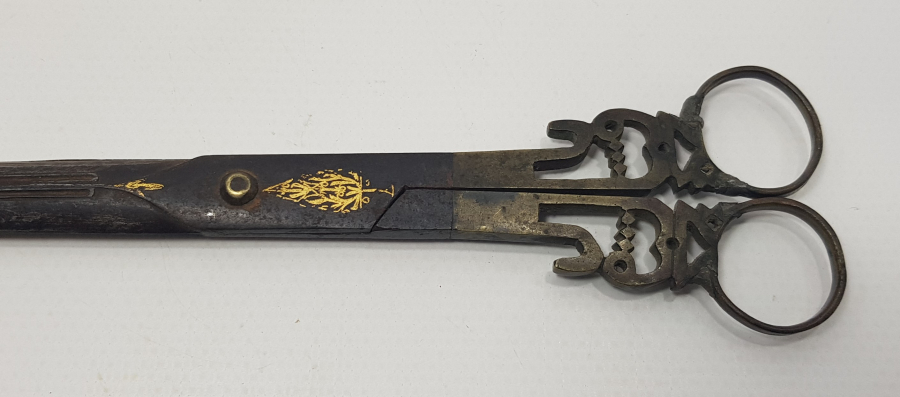 ALTIN KAKMA İŞLEMELİ VE OSMANLICA YAZILI HATTAT MAKASI