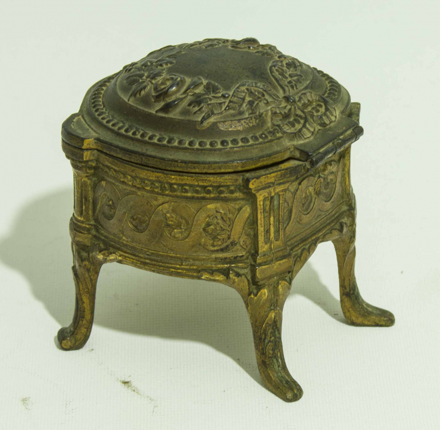 FRANSIZ DEPOSEE MÜCEVHER KUTUSU