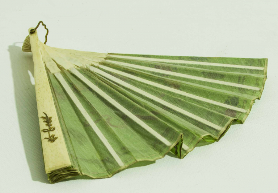 EL BOYAMA KEMİK YELPAZE