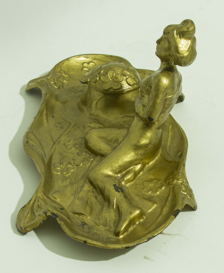 FRANSIZ SANATÇI İMZALI ALTIN VERMEYLİ HOKKA