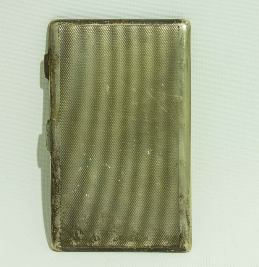 AZNAVUR İŞÇİLİKLİ, İNİSİYALLİ GÜMÜŞ KAPLAMA SİGARA KUTUSU