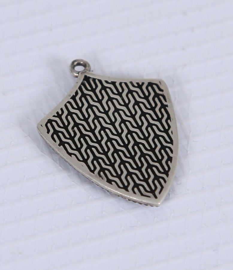 MİNELİ VAV HARFLİ GÜMÜŞ ZIRH KOLYE