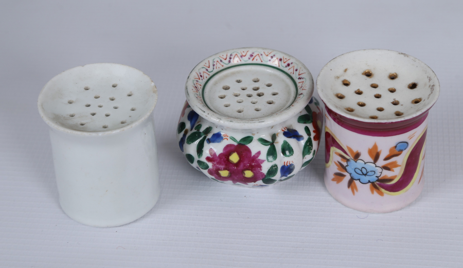 OSMANLI DÖNEMİ 3 ADET PORSELEN HATTAT RIHDANI