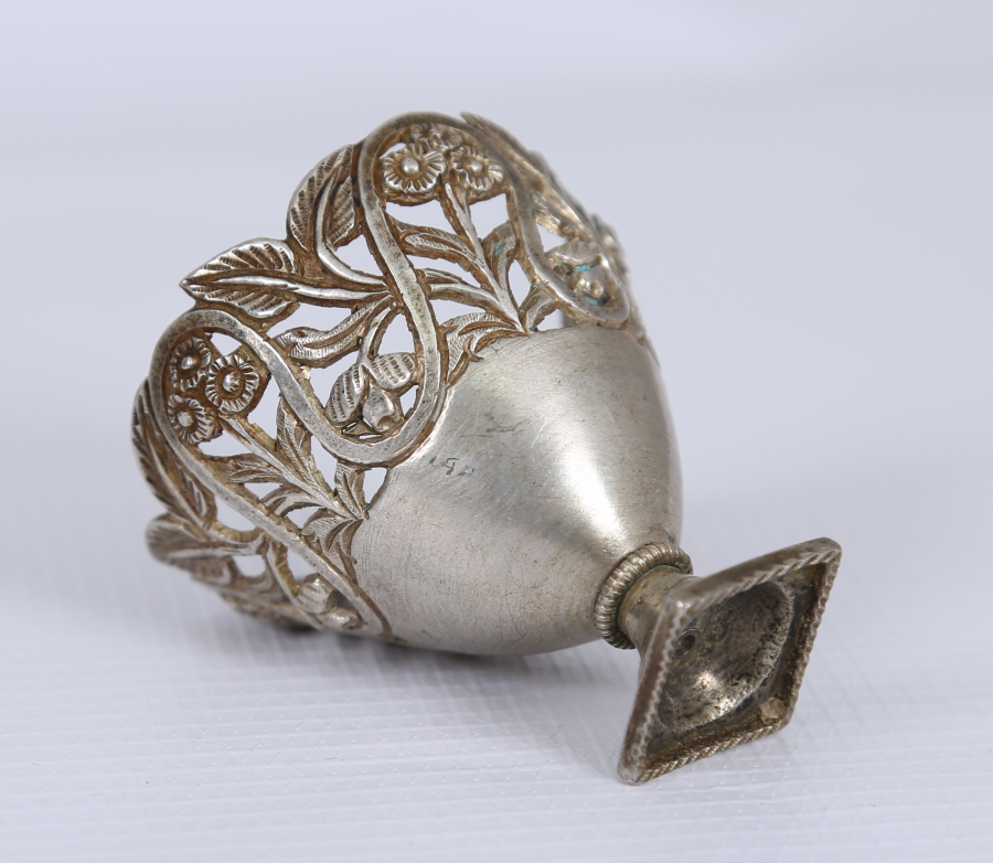 OSMANLI DÖNEMİ KABARTMA VE TESTERE İŞÇİLİKLİ FİNCAN ZARFI