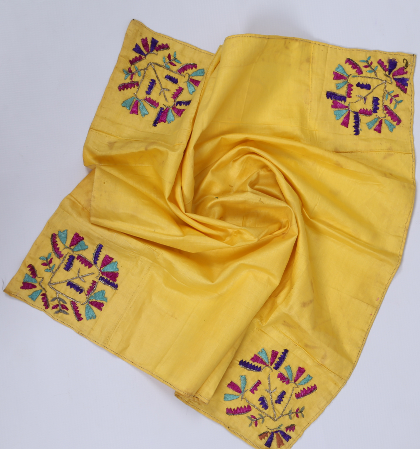 OSMANLI DÖNEMİ 4 KÖŞESİ İŞLEMELİ DAMAT MENDİLİ