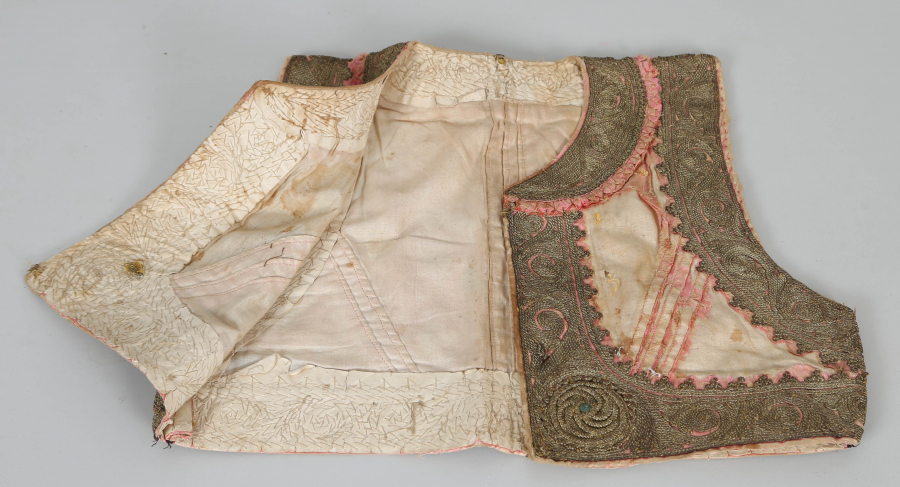 OSMANLI DÖNEMİ ÇARKIFELEK MOTİFLİ ARNAVUT İŞİ CEPKEN 