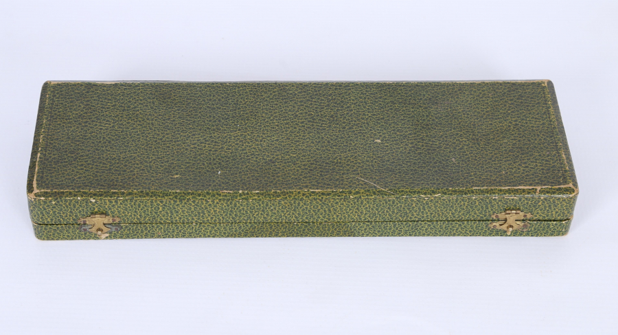 GÜMÜŞ VE BOYNUZDAN MAMÜL ÇATAL KAŞIK SETİ 