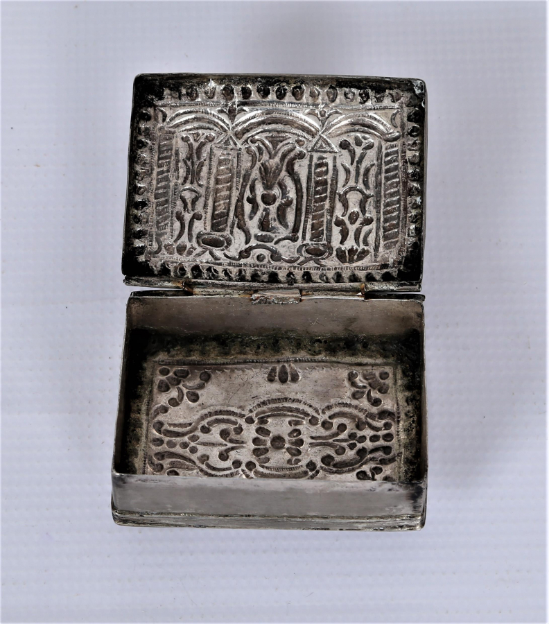 OSMANLI DÖNEMİ GÜMÜŞ ENFİYE KUTUSU 