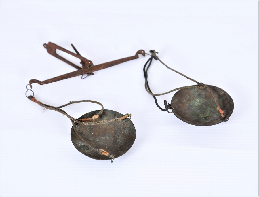 OSMANLICA DAMGALI KUYUMCU TERAZİSİ