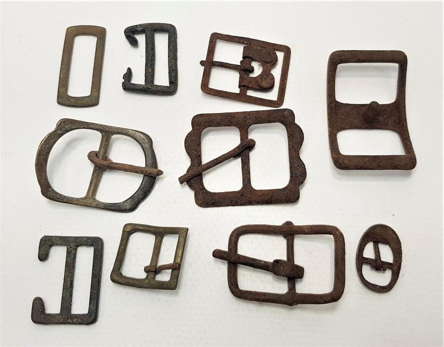 1. DÜNYA SAVAŞI 10 ADET ASKERİ KEMER TOKASI 